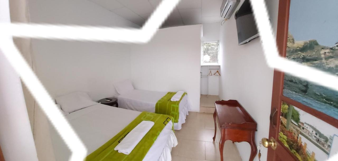 Santa Rosa  Hostal Gualingo酒店 外观 照片